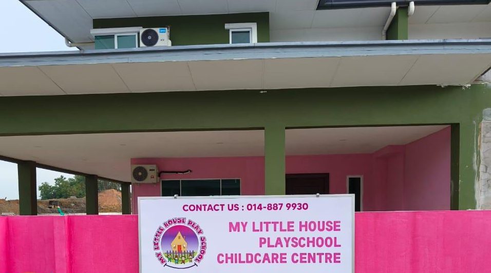 Exterior of My Little House Play School Childcare Centre in Bintulu with its pink signboard
